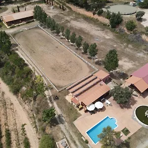 rocaplana-club-de-vilarrodona.catalonia-hotels.com/